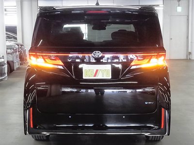 TOYOTA VELLFIRE - 10