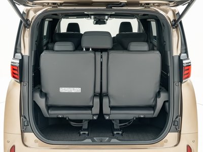 2024 Toyota ALPHARD — миниатюра 42