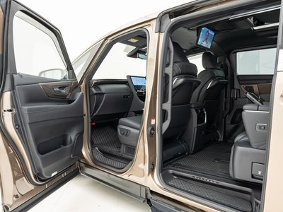 2024 Toyota ALPHARD — миниатюра 31