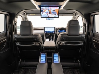 2024 Toyota ALPHARD — миниатюра 39