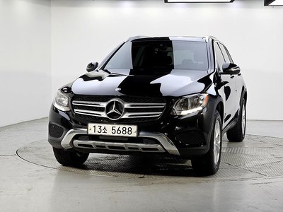 MERCEDES-BENZ GLC - 5