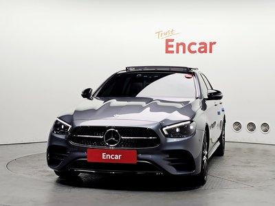 MERCEDES-BENZ E-CLASS - 2
