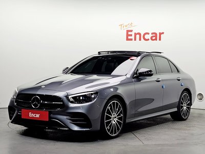 MERCEDES-BENZ E-CLASS - 1