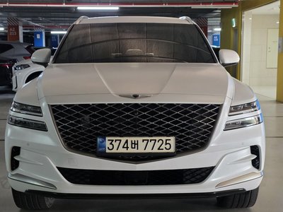 صورة 1 لـ 2021 Genesis GV80