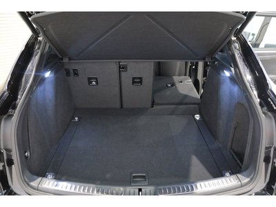 صورة مصغرة 28 لـ 2021 Porsche MACAN