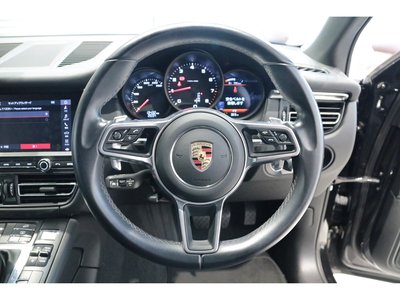 صورة مصغرة 31 لـ 2021 Porsche MACAN