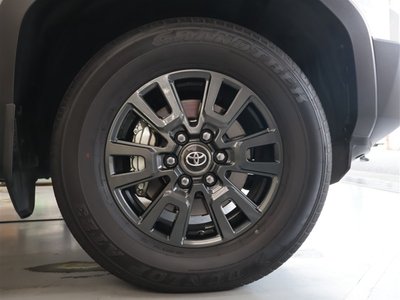 2025 Toyota LAND CRUISER 250 — миниатюра 28