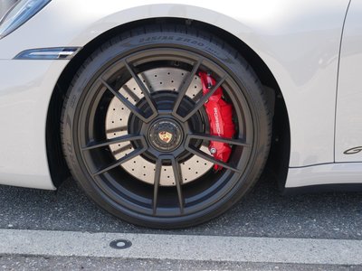PORSCHE 911 - 9