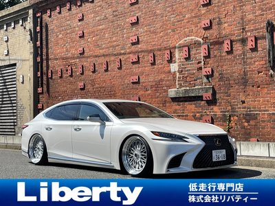 2019 Lexus LS — фото 1