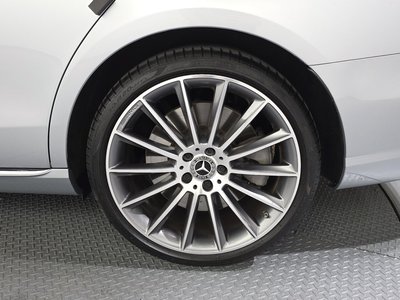 MERCEDES-BENZ E-CLASS - 8