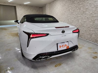 صورة 14 لـ 2026 Lexus LC CONVERTIBLE