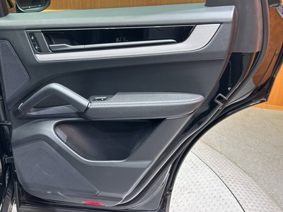 2024 Porsche CAYENNE — миниатюра 49