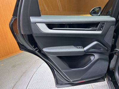 2024 Porsche CAYENNE — миниатюра 50
