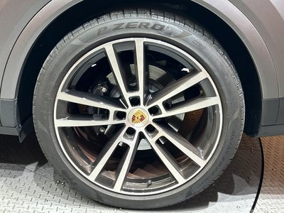 2024 Porsche CAYENNE — миниатюра 66