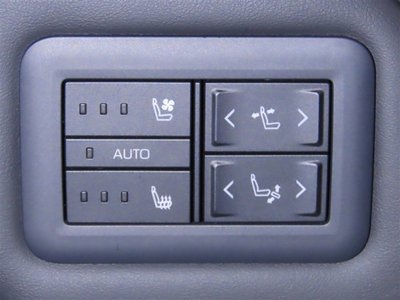 2025 Toyota ALPHARD 缩略图 32