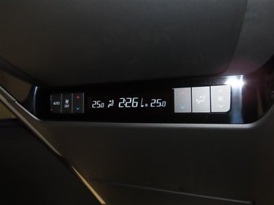 2025 Toyota ALPHARD 缩略图 29