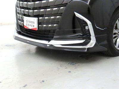 2025 Toyota ALPHARD photo 7