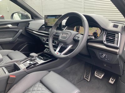 2025 AUDI SQ5 SPORTBACK — фото 8