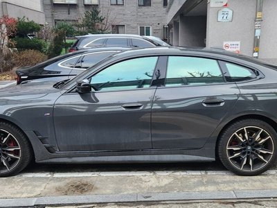 2023 BMW I4 — миниатюра 13