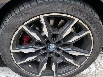 2023 BMW I4 — миниатюра 18