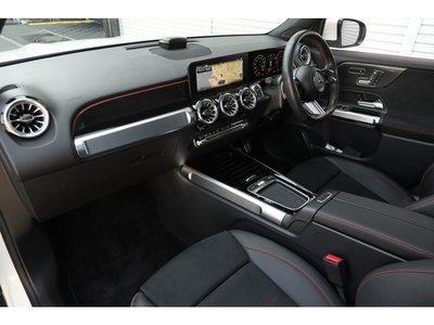 MERCEDES-BENZ GLB - 3