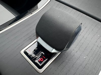 2023 LAND Rover RANGE ROVER VELAR thumbnail 19