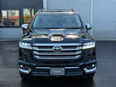 TOYOTA LAND CRUISER - 3