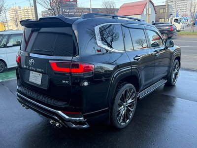 TOYOTA LAND CRUISER - 9