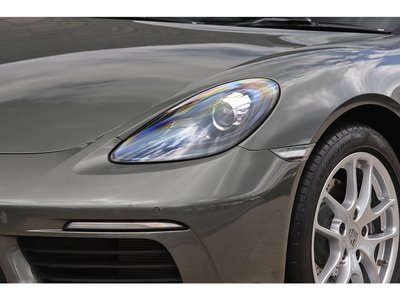 2022 Porsche 718 thumbnail 28