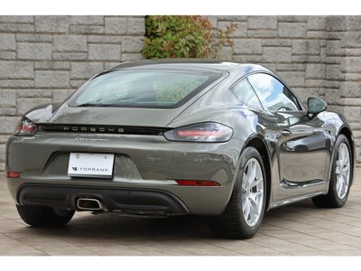 2022 Porsche 718 thumbnail 19