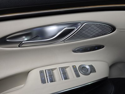 2025 Genesis GV70 — миниатюра 19