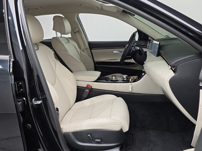 2025 Genesis GV70 — миниатюра 11