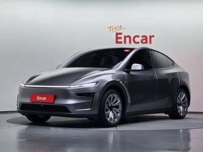 TESLA MODEL Y - 1