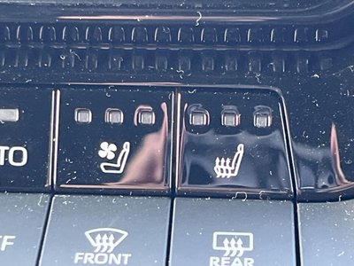 2025 Toyota LAND CRUISER 250 照片 8