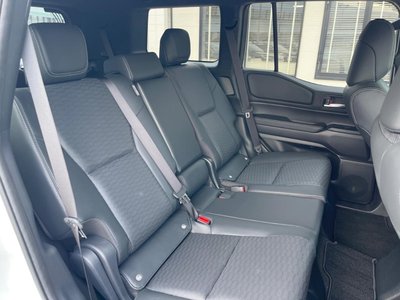 صورة مصغرة 12 لـ 2025 Toyota LAND CRUISER 250