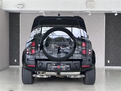 LAND ROVER DEFENDER - 3