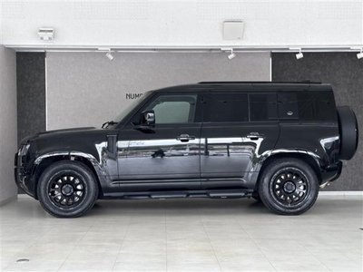 LAND ROVER DEFENDER - 6