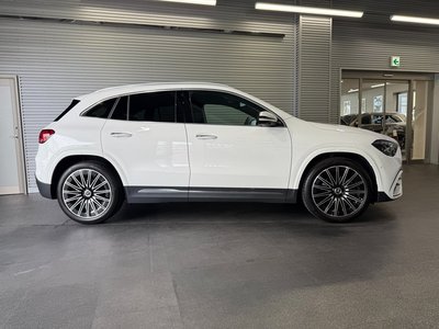 MERCEDES-BENZ GLA - 6