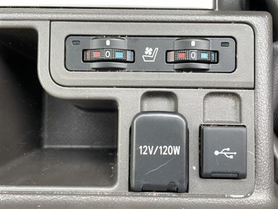 TOYOTA LAND CRUISER PRADO - 9