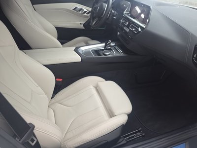 2025 BMW Z4 — миниатюра 11