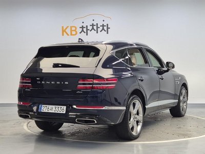صورة 2 لـ 2023 Genesis GV80