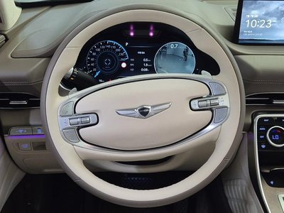 صورة 9 لـ 2023 Genesis GV80