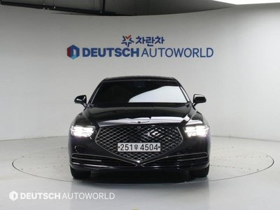 صورة 2 لـ 2019 Genesis G90