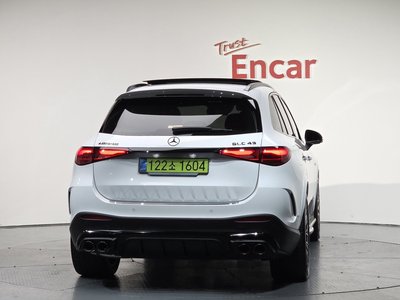 MERCEDES-BENZ GLC - 4