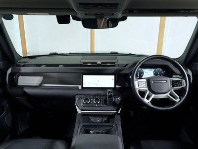 صورة 2 لـ 2024 LAND Rover DEFENDER