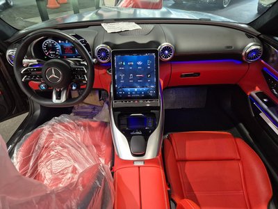 MERCEDES-BENZ SL - 4