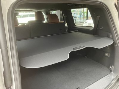 2025 Lexus GX photo 9