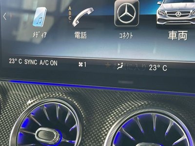MERCEDES-BENZ E-CLASS - 3
