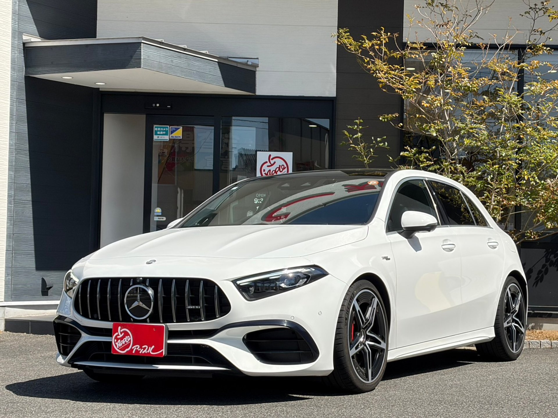 MERCEDES-BENZ A-CLASS AMG - View 1