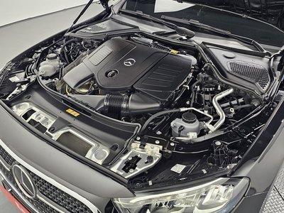 MERCEDES-BENZ E-CLASS - 7